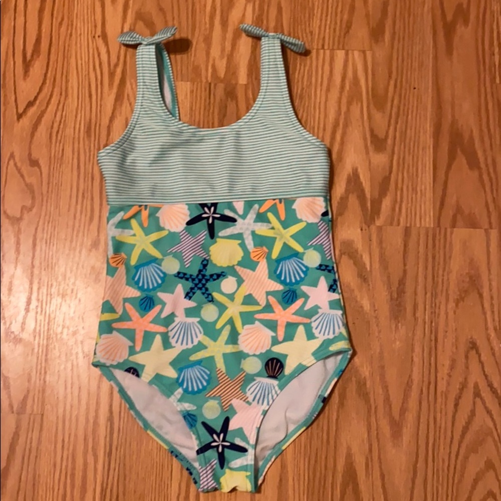 girls One piece swimsuit